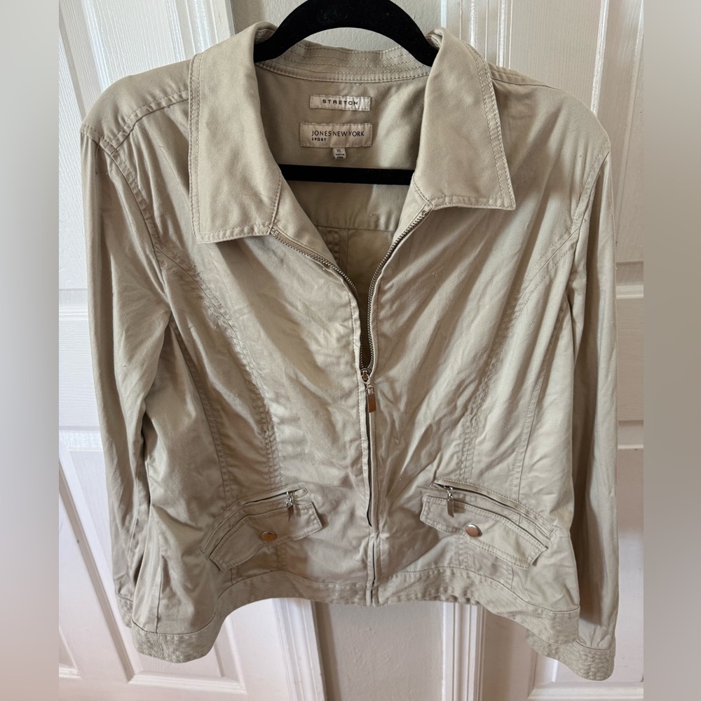 Jones New York Women's Beige Utility Jacket